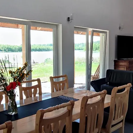 Jeziorosfera. Stodola Przy Wodzie. Holiday home Mragowo