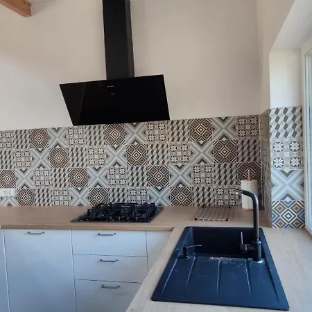 Holiday home Jeziorosfera. Stodola Przy Wodzie.