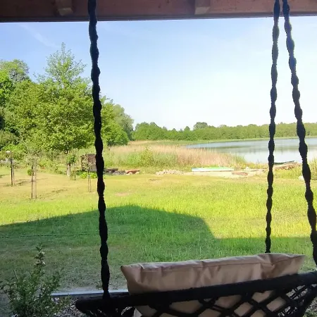Casa de Férias Jeziorosfera. Stodola Przy Wodzie. *