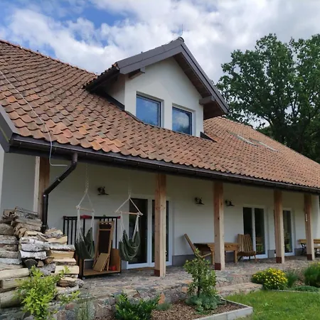 Jeziorosfera. Stodola Przy Wodzie.