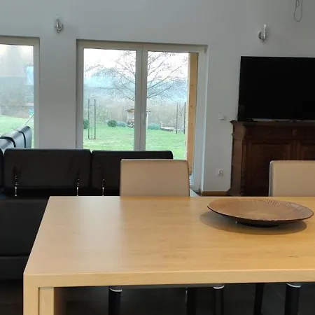 Holiday home Jeziorosfera. Stodola Przy Wodzie.