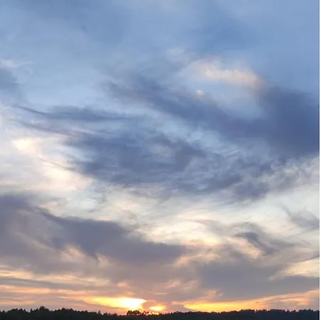 Jeziorosfera. Stodola Przy Wodzie. Casa vacanze